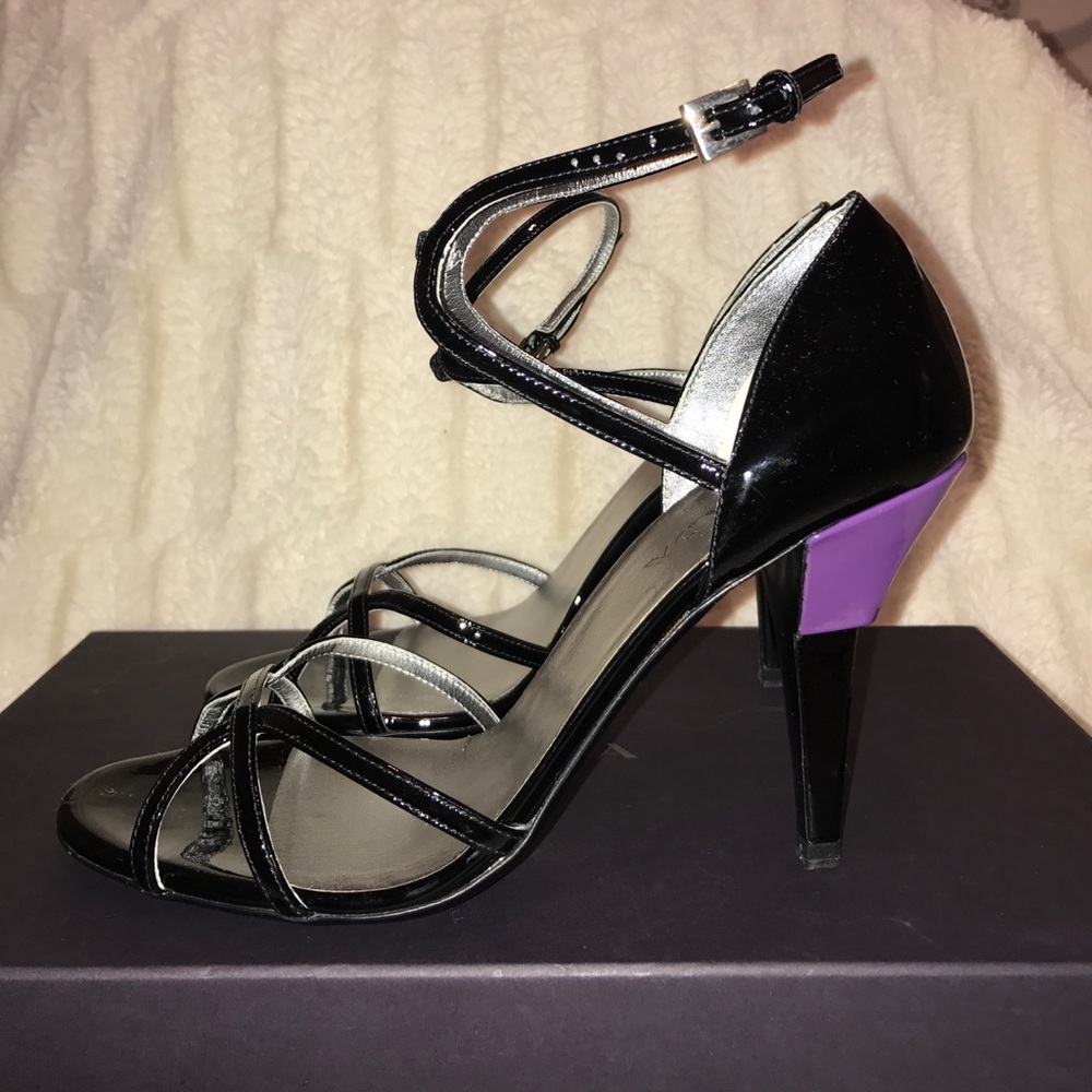 PRADA HEELS - Picture 2 of 7